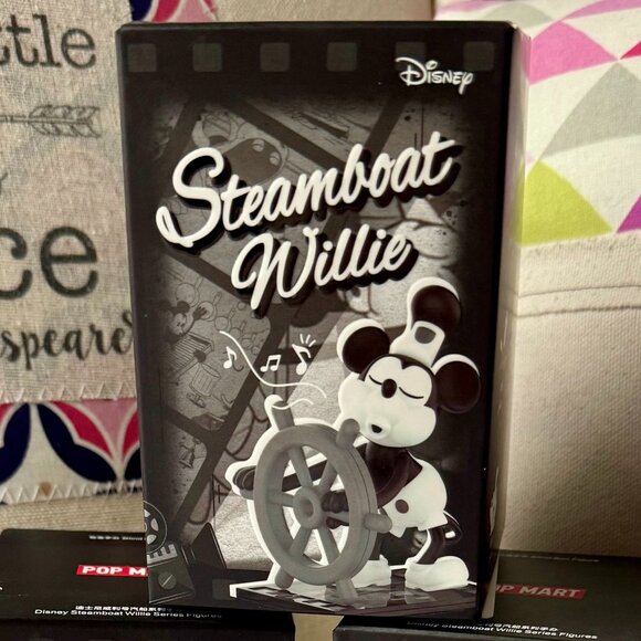 Disney Steamboat Willie Series Figure (one box) - Picture 1 of 6